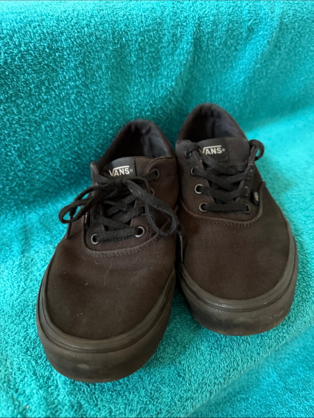 Vans Black Canvas Low-Top Sneakers - Men's